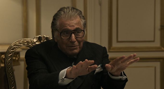 Al Pacino jako Aldo Gucci.