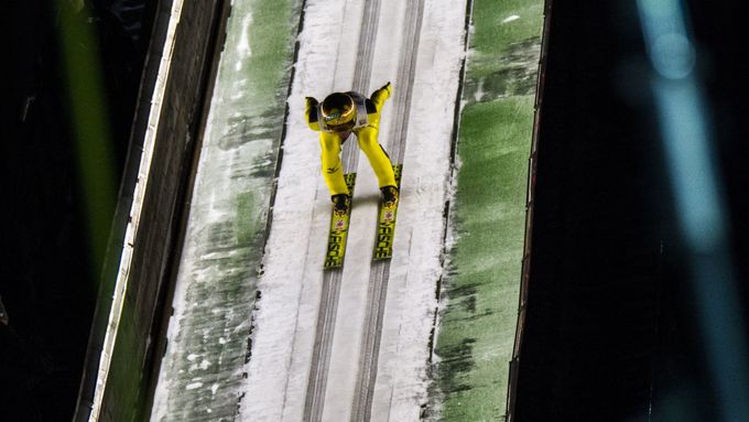 Závod skokanů v Lillehammeru pokračovat nebude