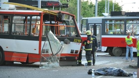 V Brně se srazila tramvaj s trolejbusem, jeden mrtvý