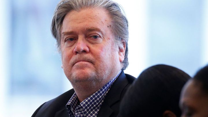 Trumpův exporadce Bannon přiznal vinu v kauze sbírky na hraniční zeď, vyhne se vězení
