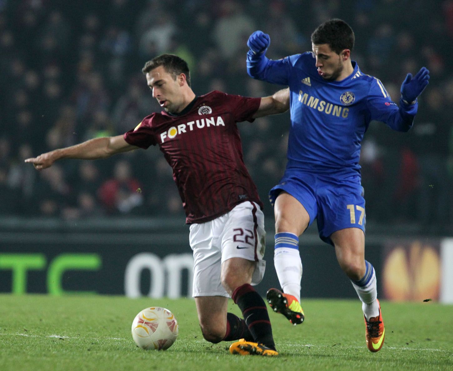 Fotbal, Evropská liga Sparta - Chelsea: Josef Hušbauer - Eden Hazard