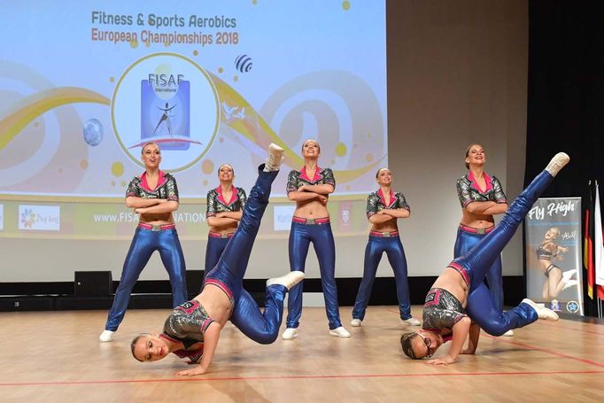 Bronz za perfektní výkon v kategorii junior Aerobic grande si odváží Aerobic Dancers Kladno