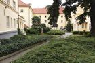 Praha 1 souhlasí se změnou provozování Nemocnice Na Františku. Hledá partnera, vliv chce mít dál