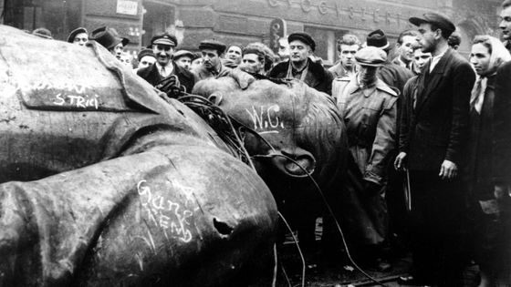 Foto: Klidný protest přerostl před 60 lety v maďarské povstání. Sověti ho brzy utopili v krvi