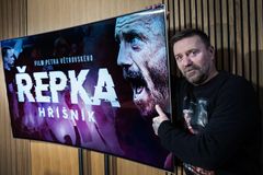 Byl jsem jen kousek od sebevraždy, vyznal se Řepka. Jeho film nadchl i Jágra