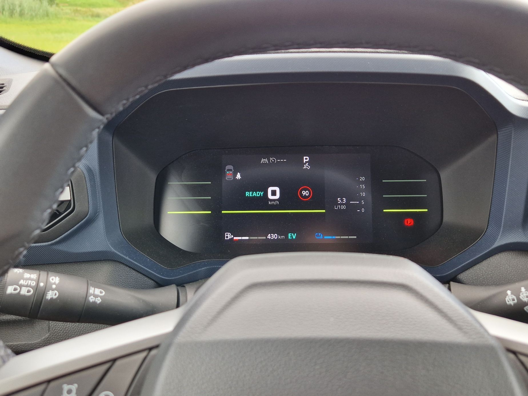 Dacia Duster Hybrid test