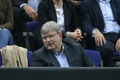Kauce 15 milionů zabrala. Advokát Jansta jde z vazby na svobodu