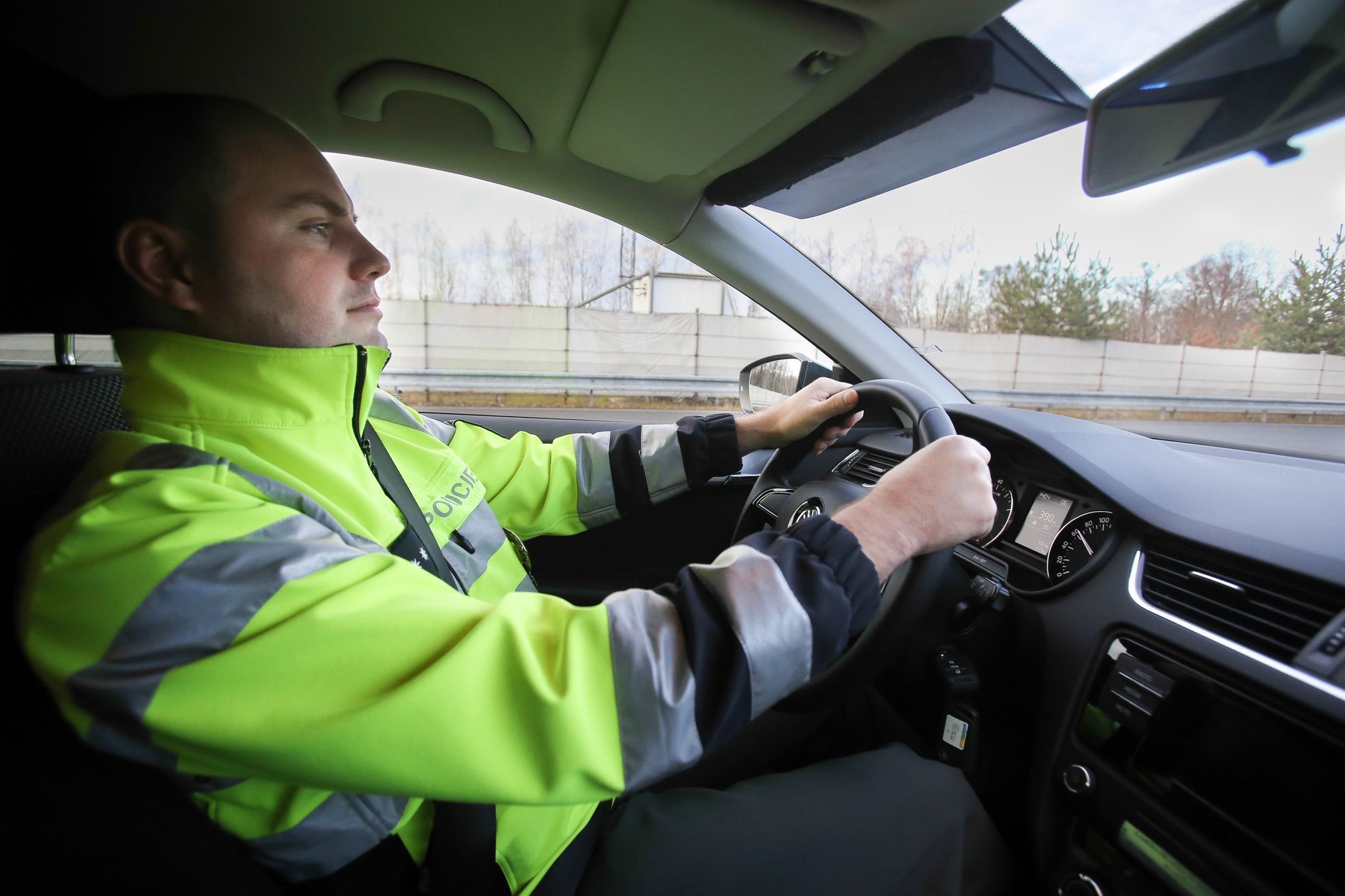 Nové "tajné" policejní Octavie 14.12.2015