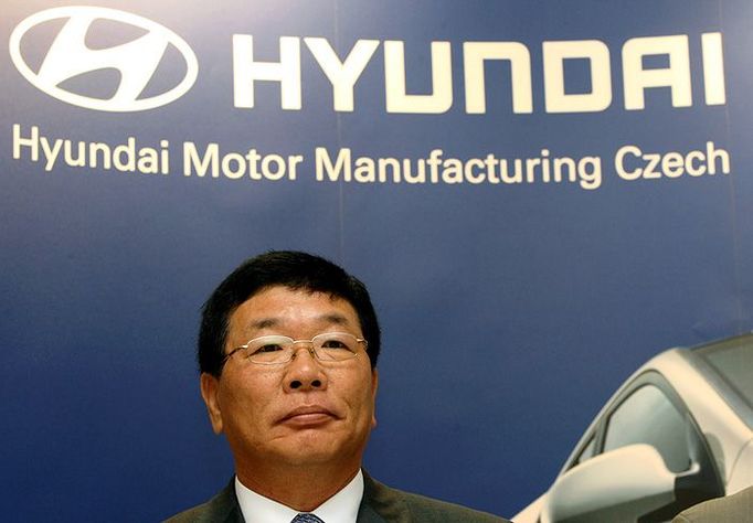 Prezident Hyundai Kim Eokjo (na snímku) je přesvědčen, že malé a střední automobily budou u zákazníků stále oblíbenější.