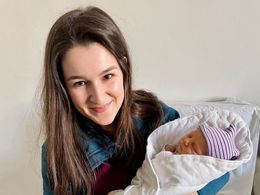 Češky nemají při porodu na výběr, nejdůležitější je psychika, říká porodní asistentka