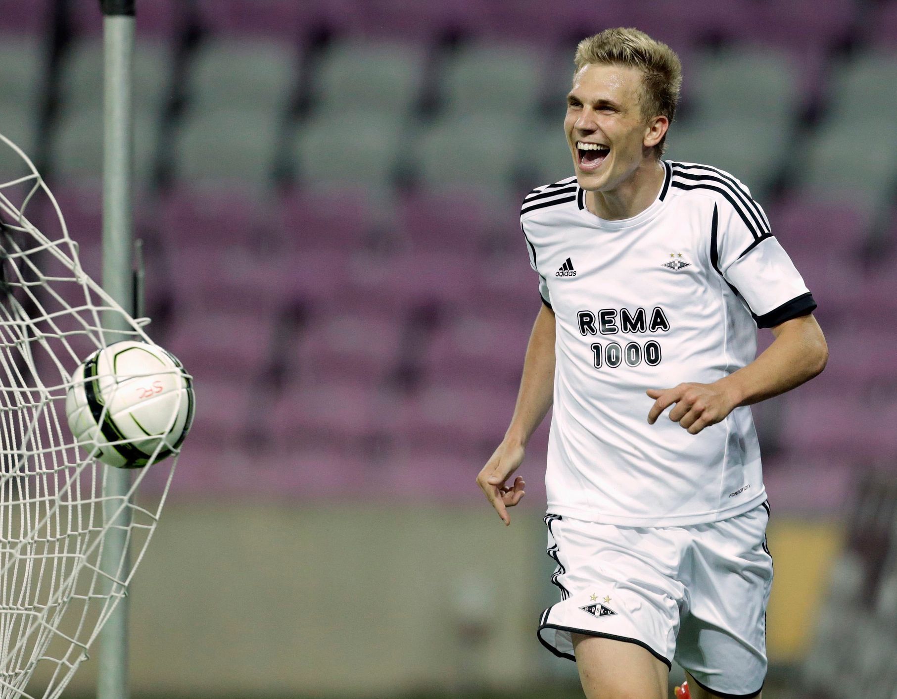Bořek Dočkal slaví gól v dresu Rosenborgu Trondheim