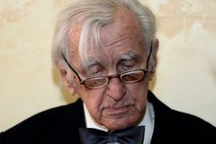 V 95 letech zemřel historik umění František Dvořák. Věnoval se Zrzavému i Bornovi