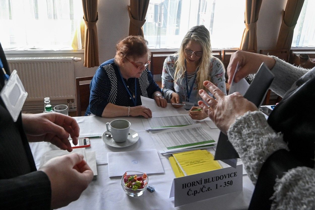 Prezidentské volby 2023 sčítání hlasů volební komise