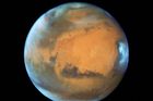 Vrcholky vulkánů na Marsu pokrývá jinovatka. Vědci tak lépe porozumí koloběhu vody