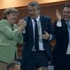 Německá kancléřka Angela Merkelová slaví gól během utkání Německo - Řecko ve čtvrtfinále Eura 2012