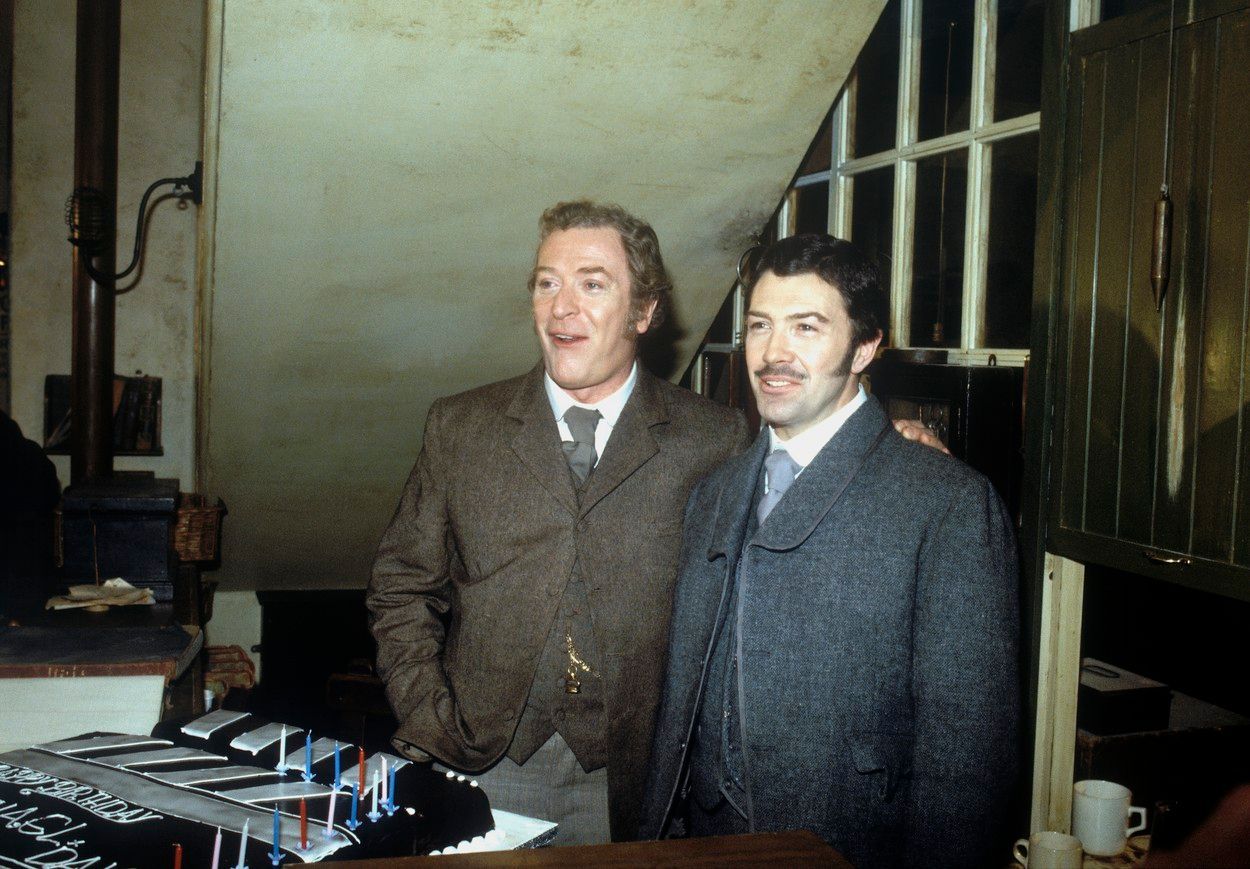 Lewis Collins, Bodie, Profesionálové, Magazín, výročí