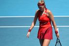 Petra Kvitová naopak nezažívala příjemné pocity. Česká hvězda potvrdila slabou formu z minulého roku a i do nové sezony vstoupila velice vlažně. V prvním kole Australian Open prohrála naprosto jednoznačně s Rumunkou Soranou Cirsteaovou.