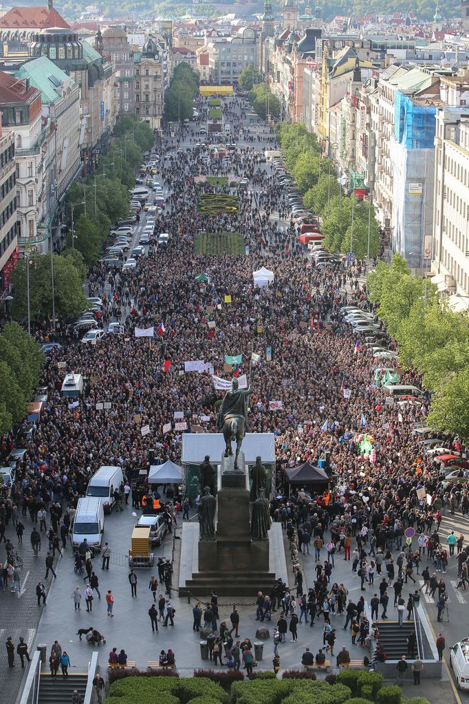 Demonstrace na Václavském náměstí.