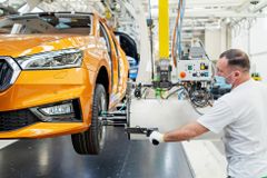 Škoda příští týden zastaví výrobu v Kvasinách. Chybějí díly ze Slovinska