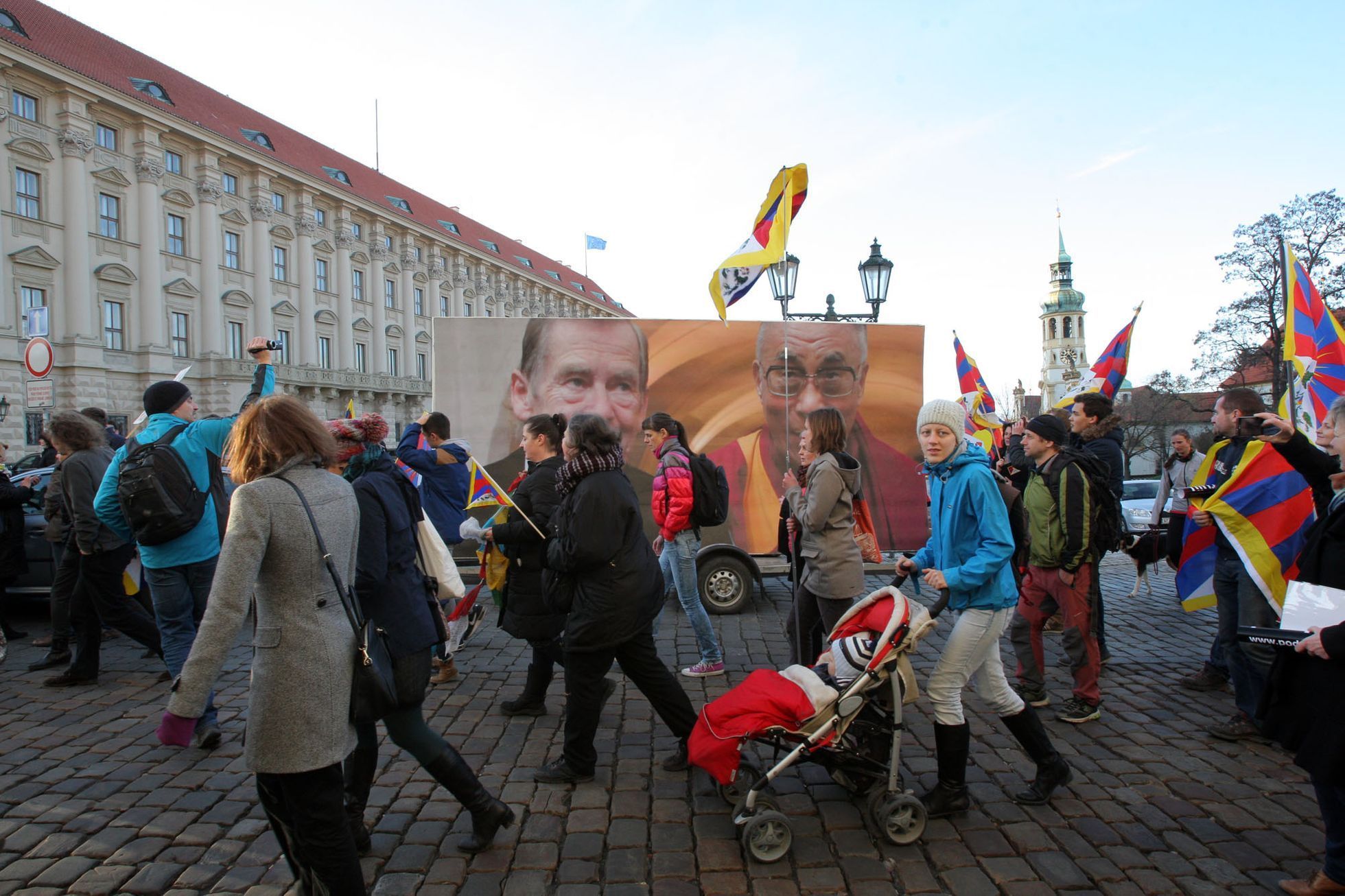 Demonstrace za svobodný Tibet a demokracii v Česku