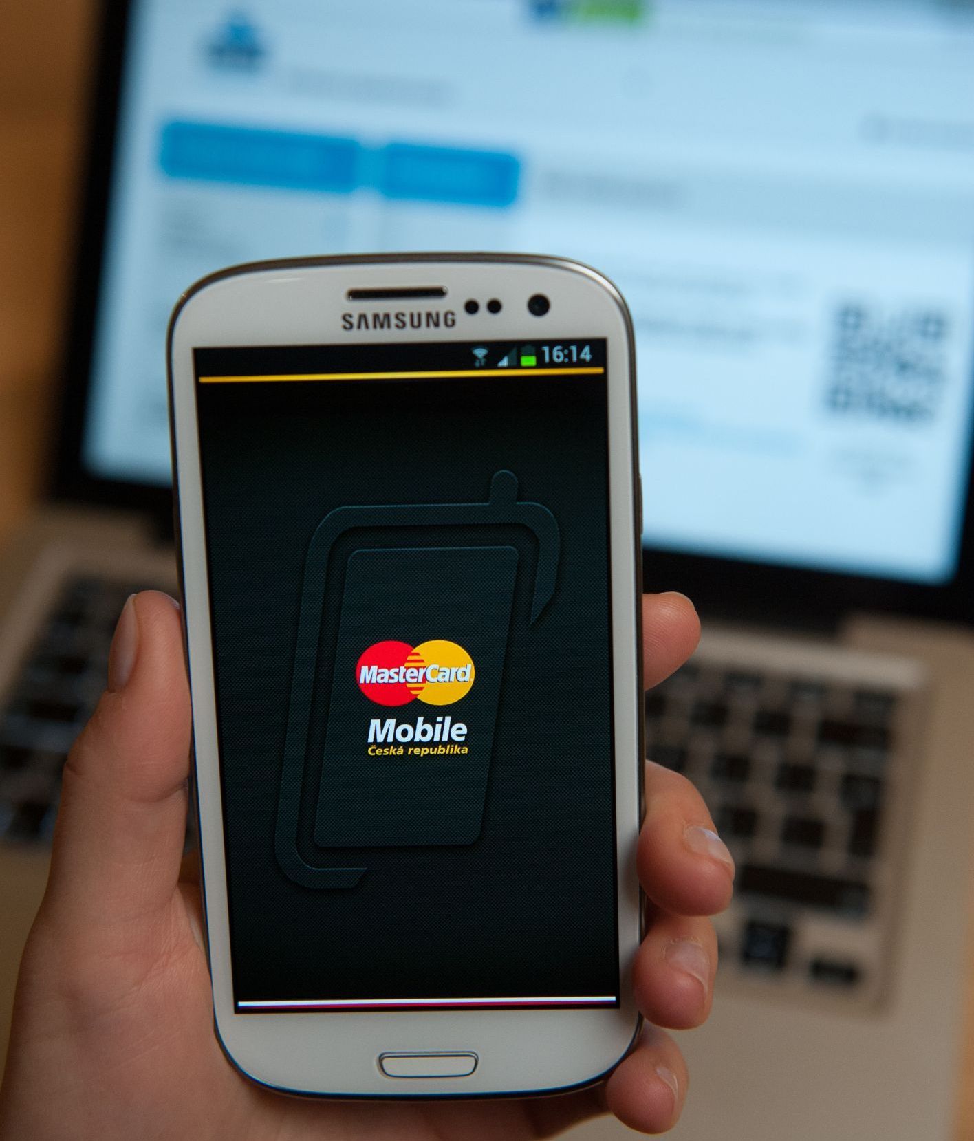 MasterCard Mobile - ilustrační fotka