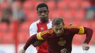 EPL, Slavia-Dukla: Simon Deli -Jan Holenda