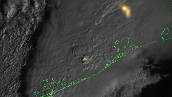 Zařízení na satelitu GOES-16 patřící americkému Národnímu úřadu pro oceán a atmosféru nasnímalo blesky ze vzdálenosti 35 000 kilometrů.