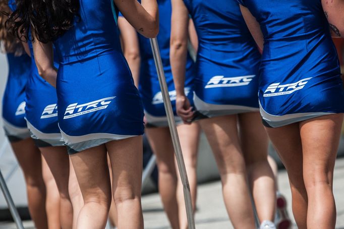 ME tahačů 2016, Misano: grid girls