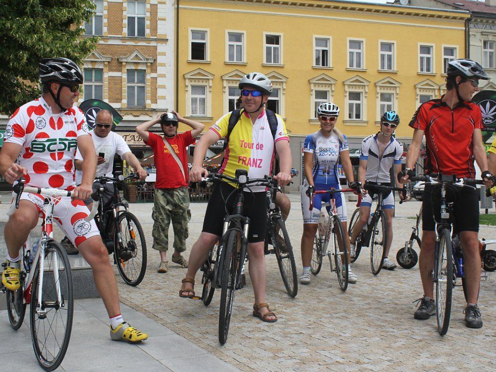 Tour de Franc 2017, charitativní cyklistická akce