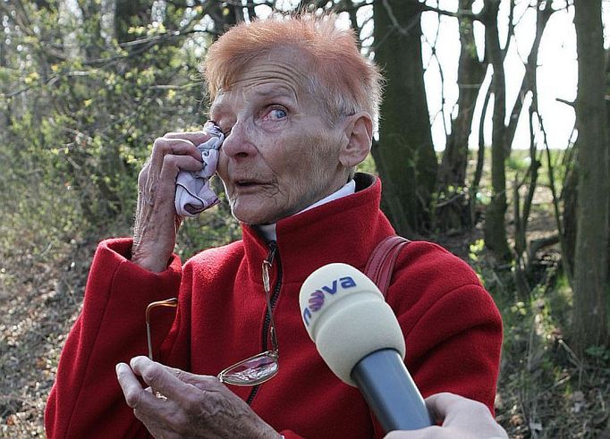 Jana Mikulášková pláče nad oběťmi tramvajového neštěstí. Znala všechny tři