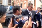 Turek je stále ve hře o vládu. Aspoň zdánlivě. Babiš mu záhadně ustupuje