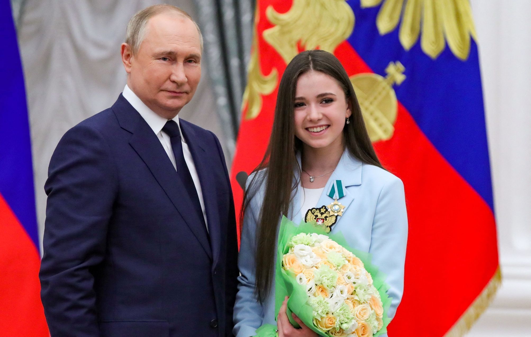 Vladimír Putin a Kamila Valijevová.