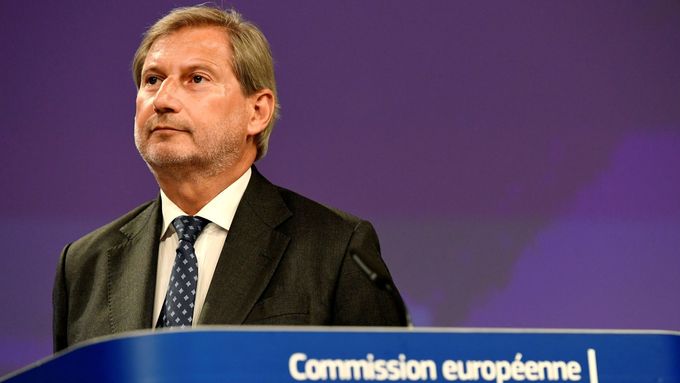 Eurokomisař Johanes Hahn.