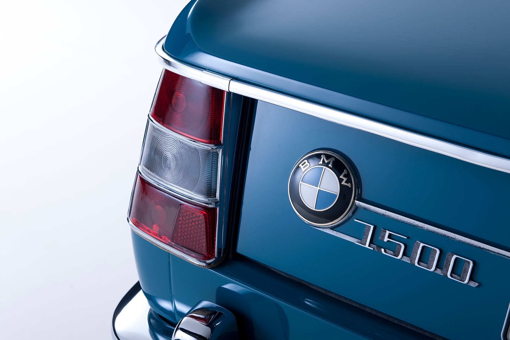 BMW 1500