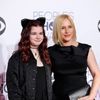 Harlow Olivia Calliope Jane a Patricia Arquette na People's Choice Awards 2015 v Los Angeles