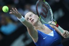 Kvitová vstoupila do sezony vítězně, Hradecká prohrála
