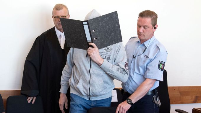 Šestapadesátiletý Andreas V. odsouzený za sexuální zneužívání dětí.