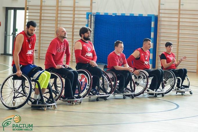 Basketbalisty na vozíku z Pardubic čeká náročná sezóna.