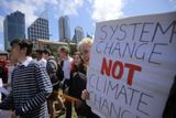 Protestující se sešli v Sydney, Melbourne, Brisbane i dalších velkých městech.