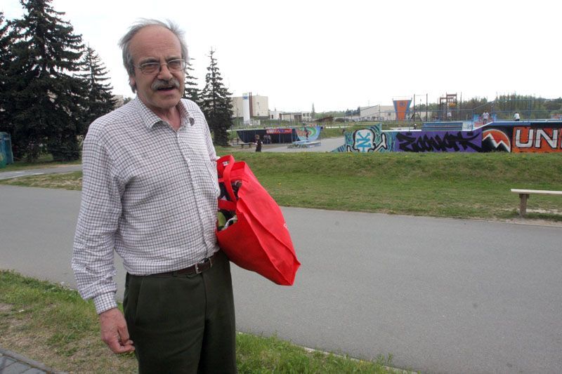 Jaroslav Lobkowicz poprvé na bruslích