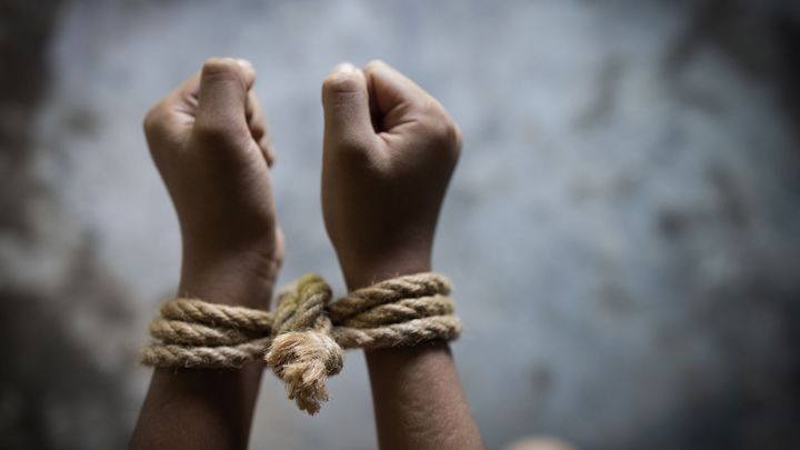 Muž, který týral ženu na Lounsku, má nejspíš na svědomí více obětí; Zdroj foto: Shutterstock