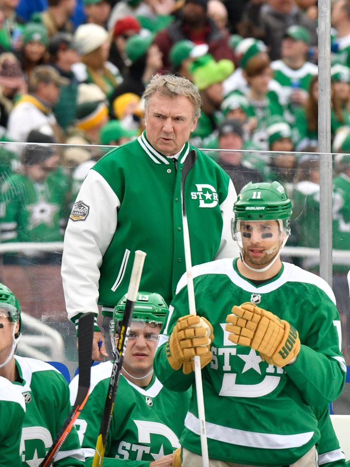 Jan 1, 2020; Dallas, TX, USA; Dallas Stars interim head coach Rick Bowness during the second period in the 2020 Winter Classic hockey game against the Nashville Predators