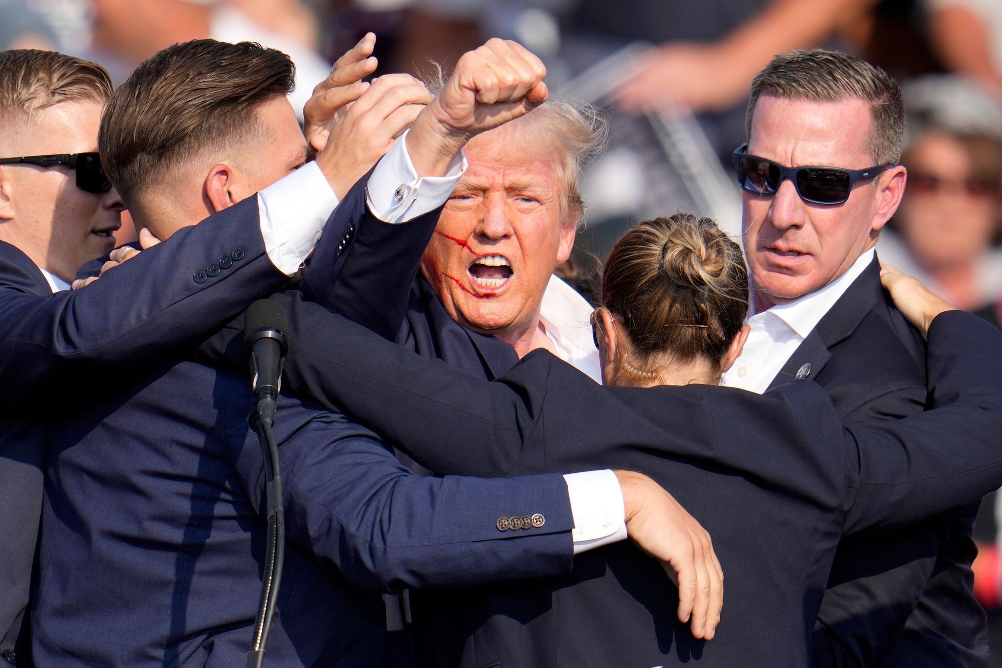 Donald Trump střelba mítink