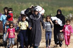 Turecko kvůli bojům v Sýrii evakuovalo vesnice u hranic
