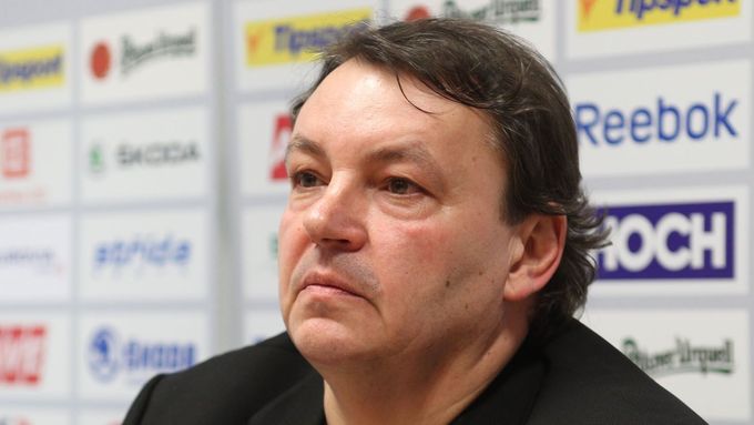 Tomáš Král neměl nejmenší tušení o tom, že trenér národního týmu Vladimír Růžička už několik týdnů spolupracuje s hokejovým Chomutovem.