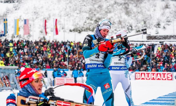 Biatlon, stíhací závod Oberhof (Soukalová, Dorinová-Habertová, Mäkäräinenová)