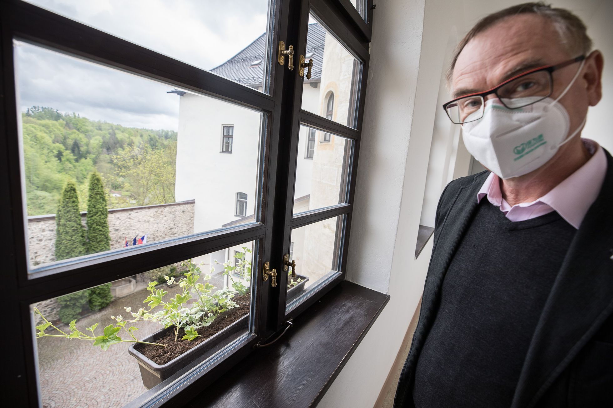 Hrad Rychmburk a Domov se zvláštním režimem Předhradí - Domov na cestě - sociální pobytová služba, chráněné bydlení, Pardubický kraj