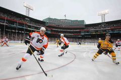 NHL se příští rok dočká dvou zápasů pod otevřeným nebem