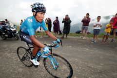 Rána pro Vueltu. Hvězda se místo účasti bude zotavovat z pádu