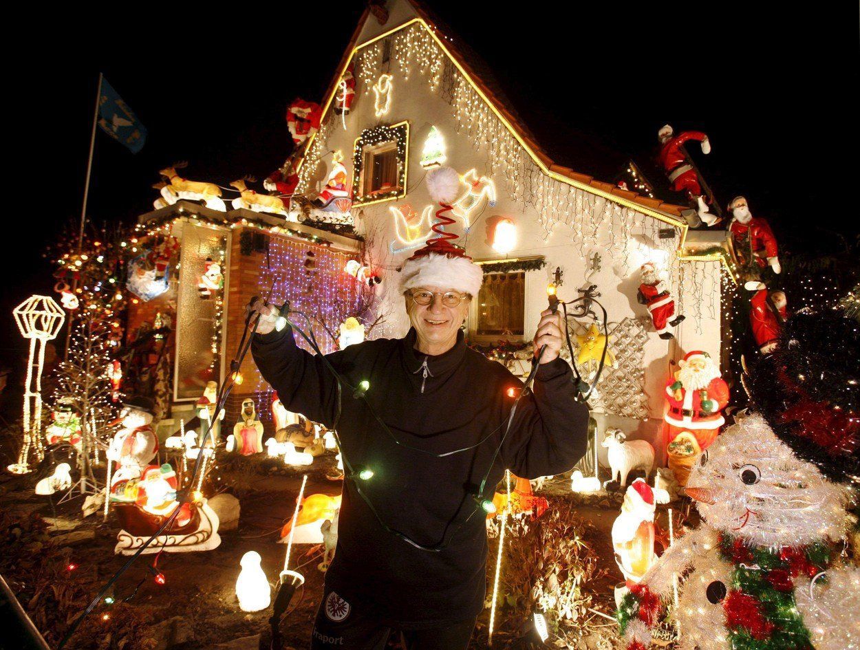 vanocni dekorace, zena